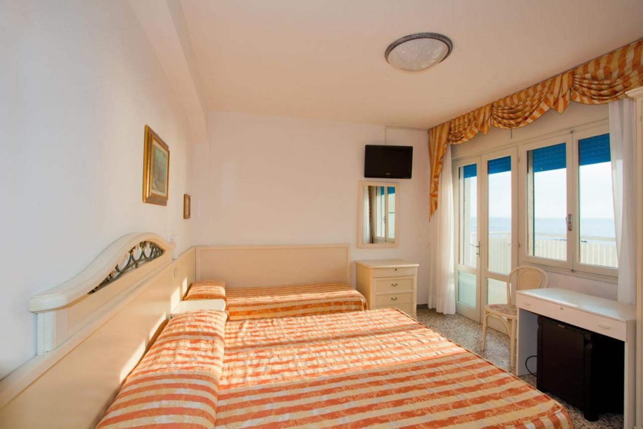 Hotel Imperial Caorle Exterior foto