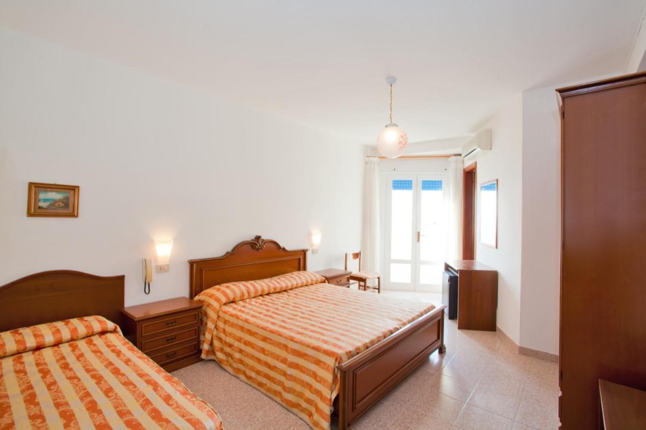 Hotel Imperial Caorle Exterior foto