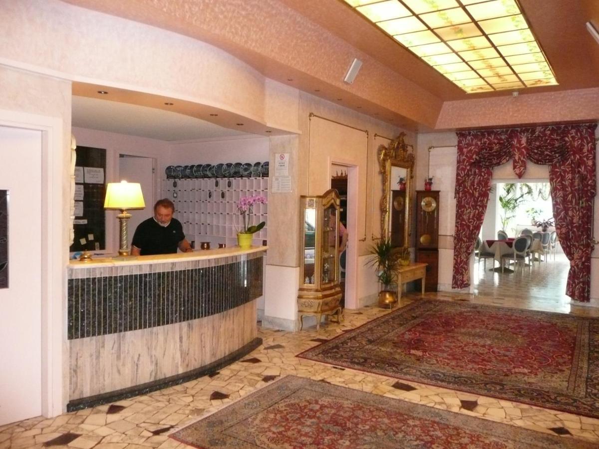 Hotel Imperial Caorle Exterior foto