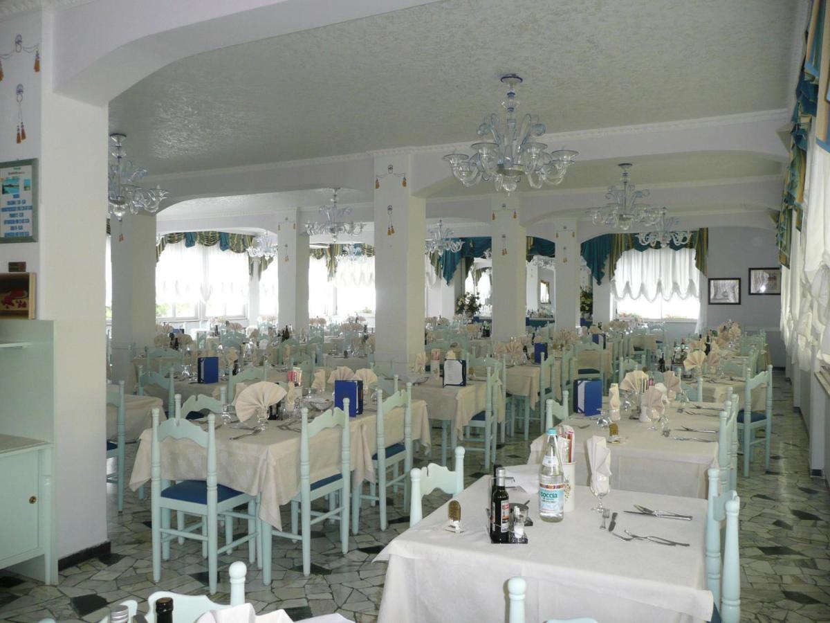 Hotel Imperial Caorle Exterior foto